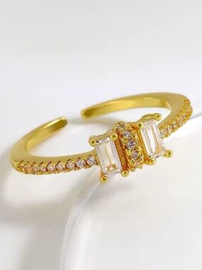 Dainty 3 Small Round Stones Flanked By Baguette-cut Stones Pavé Band Ring